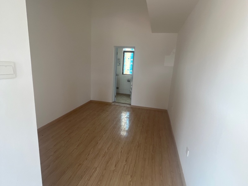 5室3廳3陽臺 采蓮郡臥室