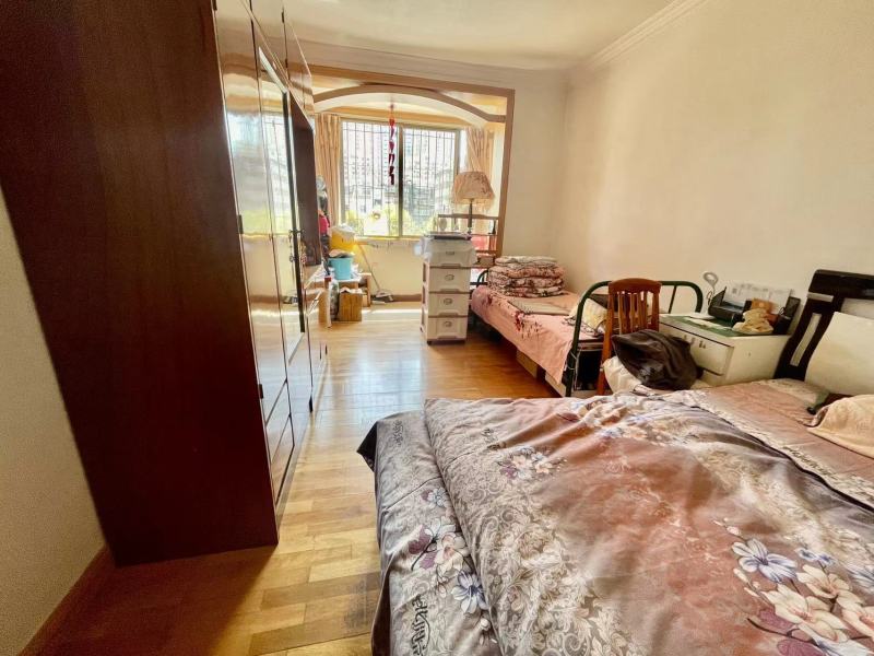 2室2廳1陽臺 氣象路58號臥室