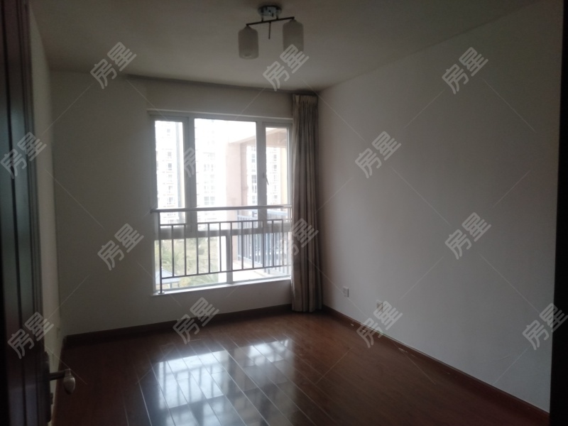 4室2廳1陽臺 世紀城華春苑其他