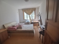 7室2廳2陽臺 世紀城玉春苑臥室