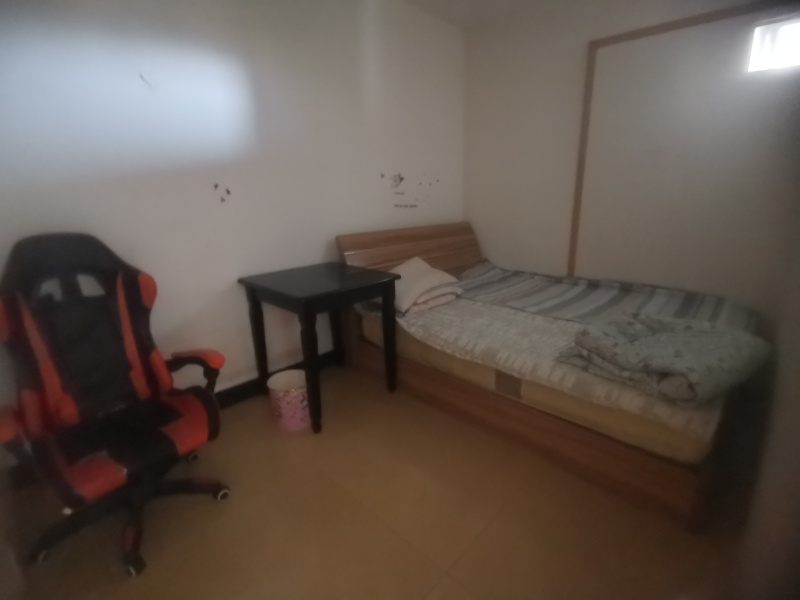 7室2廳2陽臺 世紀城玉春苑臥室