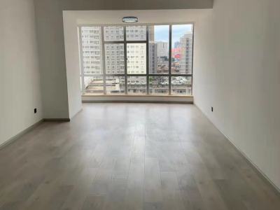 3室2廳1陽臺(tái) 集大廣場(chǎng)臥室