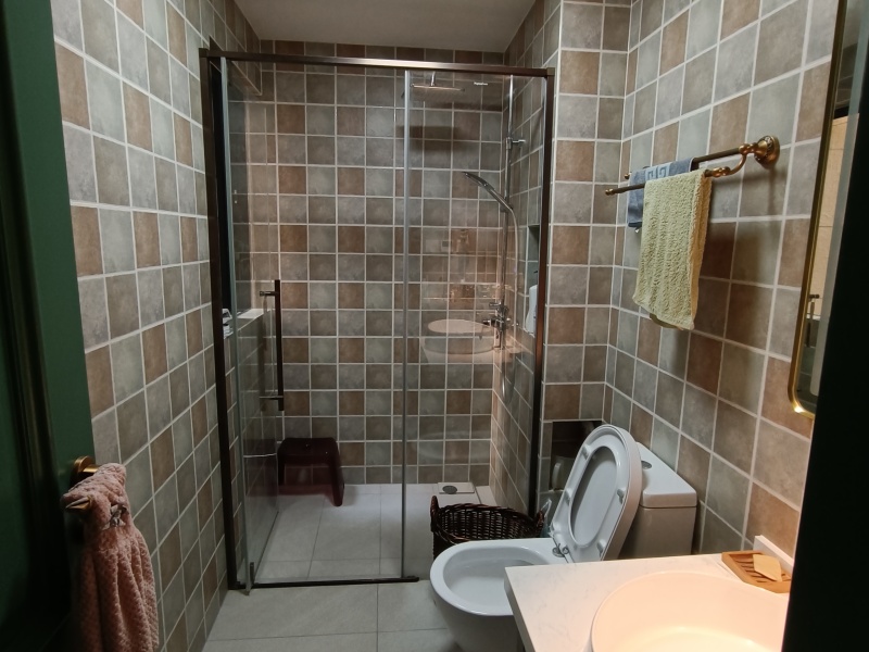 4室2廳3陽臺 滇池ONE A16號地塊別墅衛(wèi)生間