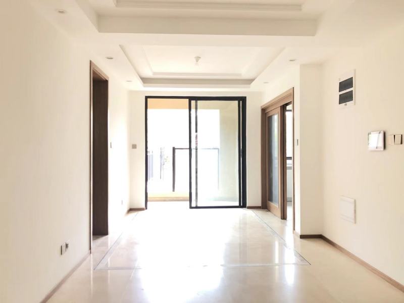 4室2廳3陽臺 海東俊園一期餐廳