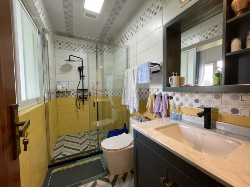 5室5廳5陽臺 滇池ONE 6號地塊別墅衛(wèi)生間