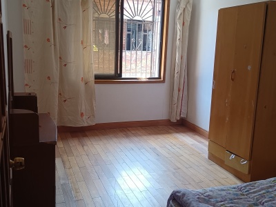 3室2廳2陽臺(tái) 和平村34號(hào)