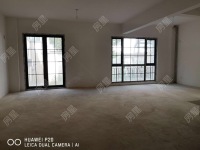 5室2廳4陽臺 滇池ONE一期別墅客廳