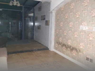 2室2廳1陽臺 建工醫(yī)院宿舍