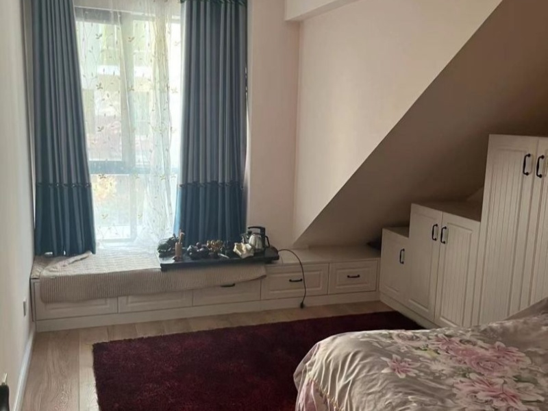 6室3廳3陽臺(tái) 美樹橙臥室