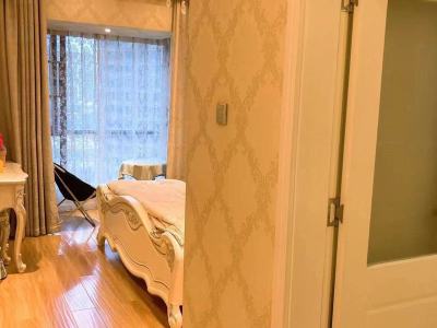 4室2廳2陽(yáng)臺(tái) 中豪逸境花園