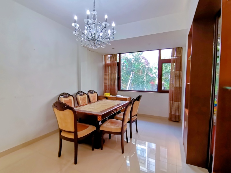 5室2廳3陽臺 滇池衛(wèi)城紫廬別墅戶型圖