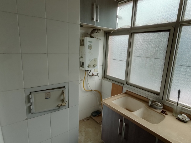 3室2廳1陽臺 巴士家園廚房