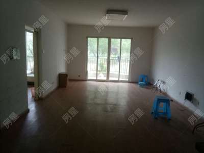 3室2廳2陽(yáng)臺(tái) 世紀(jì)城嵐春苑