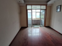 3室2廳1陽臺 巴士家園餐廳