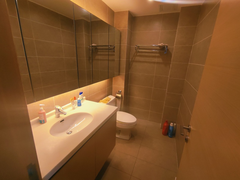 2室2廳4陽臺(tái) 濱江俊園香儂組團(tuán)衛(wèi)生間