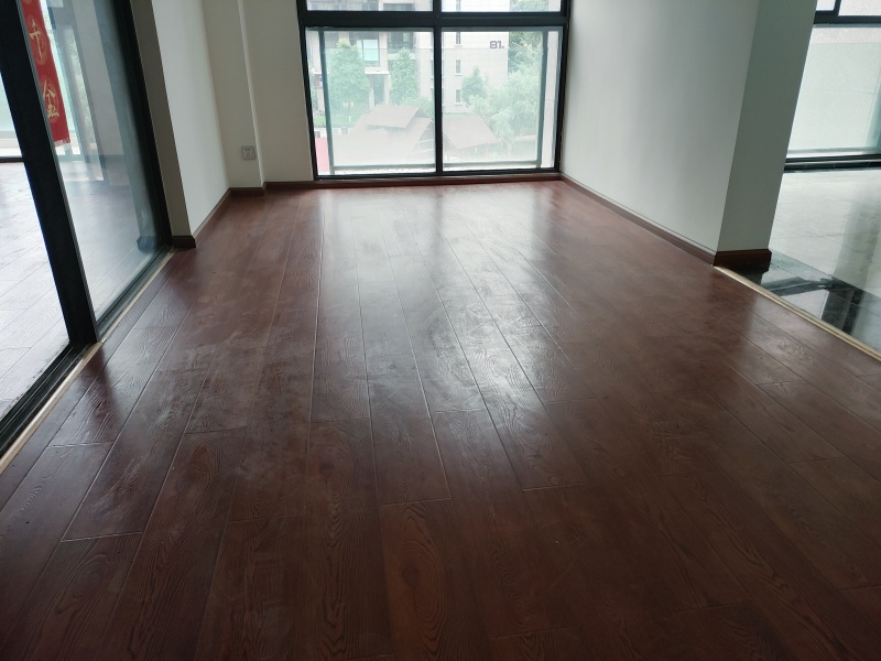 8室4廳4陽臺(tái) 云南映象花好月圓二期客廳