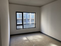 4室2廳2陽臺(tái) 萬科銀海泊岸瀾庭其他