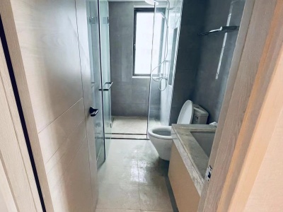 4室2廳2陽臺(tái) 華潤悅府一期