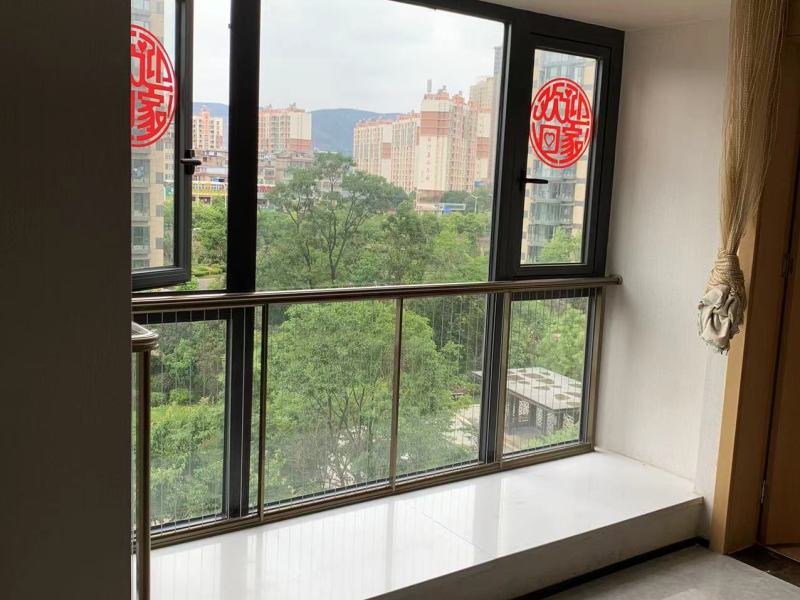 3室1廳1陽(yáng)臺(tái) 江東境界臥室