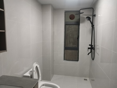 2室2廳1陽(yáng)臺(tái) 海倫國(guó)際米蘭區(qū)