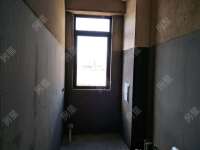 5室3廳4陽臺 滇池ONE7號地塊劍橋公館別墅衛(wèi)生間