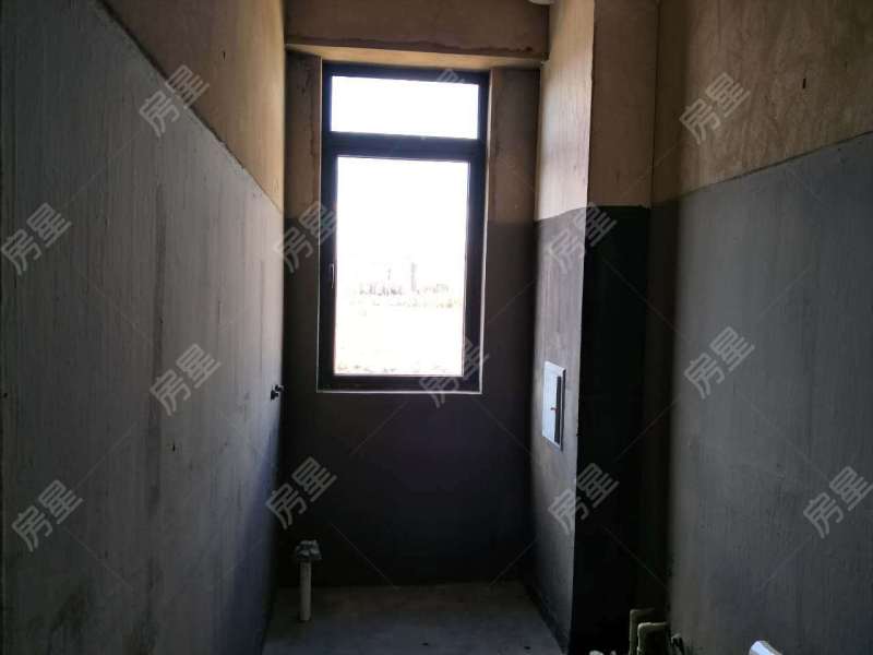 5室3廳4陽臺 滇池ONE7號地塊劍橋公館別墅衛(wèi)生間