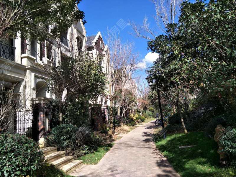 5室3廳4陽臺 滇池ONE7號地塊劍橋公館別墅其他