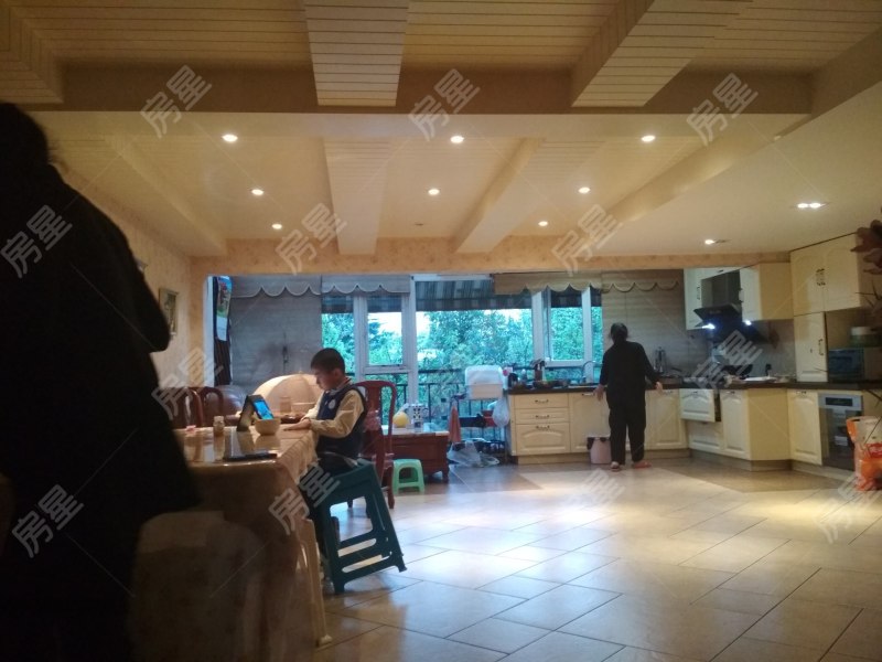 5室2廳3陽臺 印象首日封南區(qū)別墅餐廳