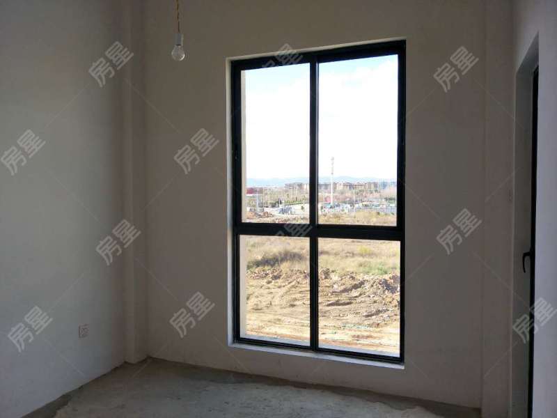 5室3廳4陽臺 滇池ONE7號地塊劍橋公館別墅臥室