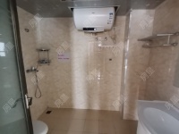 4室2廳2陽臺 同德昆明廣場B區(qū)衛(wèi)生間