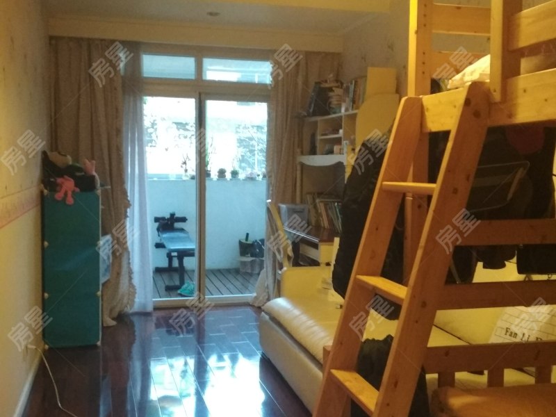 5室2廳3陽臺 印象首日封南區(qū)別墅臥室