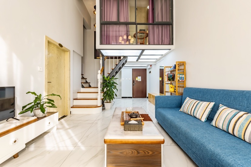 3室2廳1陽臺 中洲陽光公寓客廳