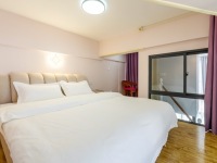 3室2廳1陽臺 中洲陽光公寓客廳