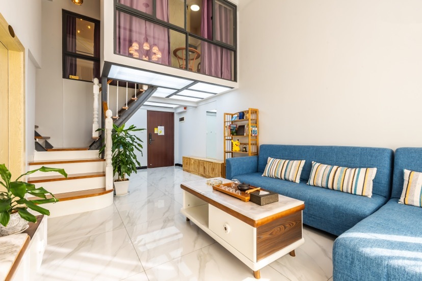 3室2廳1陽臺 中洲陽光公寓客廳