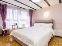 3室2廳1陽臺 中洲陽光公寓客廳