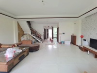 5室2廳3陽(yáng)臺(tái) 滇池花園別墅客廳