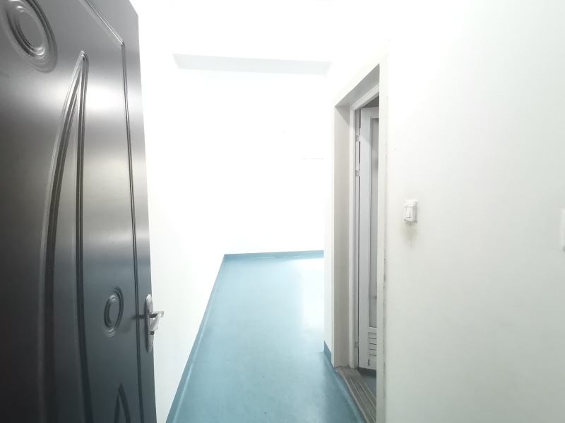 4室2廳2陽臺 銀海暢園西區(qū)臥室