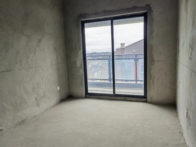 4室2廳2陽臺(tái) 招商雍景灣