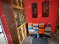 3室2廳2陽臺(tái) 中環(huán)金界門廳