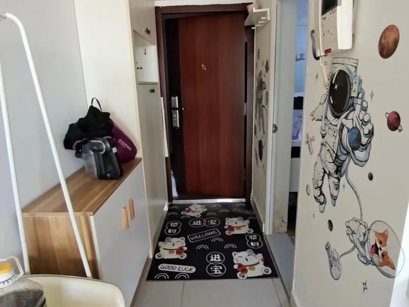 1室1廳 中環(huán)金界客廳