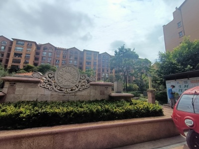 2室2廳1陽(yáng)臺(tái) 滇池潤(rùn)園