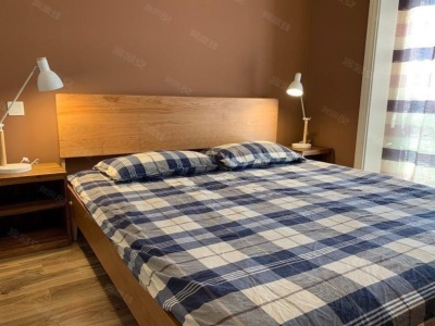 2室2廳2陽臺 龍江雅苑