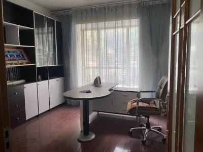 6室3廳2陽臺 金水灣客廳