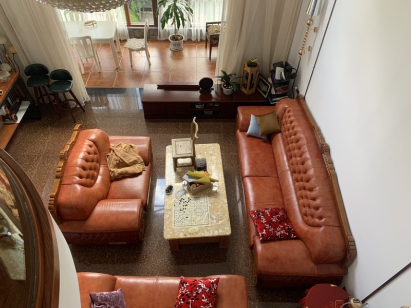 5室2廳3陽(yáng)臺(tái) 金江小區(qū)涵苑別墅客廳