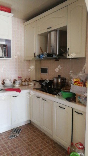 3室2廳2陽臺 滇池衛(wèi)城藍(lán)調(diào)公元其他