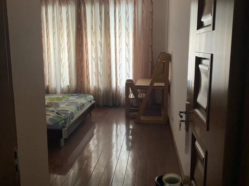 6室3廳2陽臺 金水灣客廳