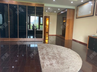 5室2廳2陽臺 新亞洲星云園臥室