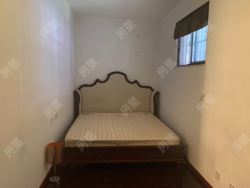 5室2廳2陽臺 新亞洲星云園臥室