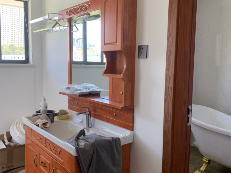 5室2廳3陽(yáng)臺(tái) 金江小區(qū)涵苑別墅客廳