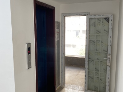 5室2廳3陽臺 招商海公館